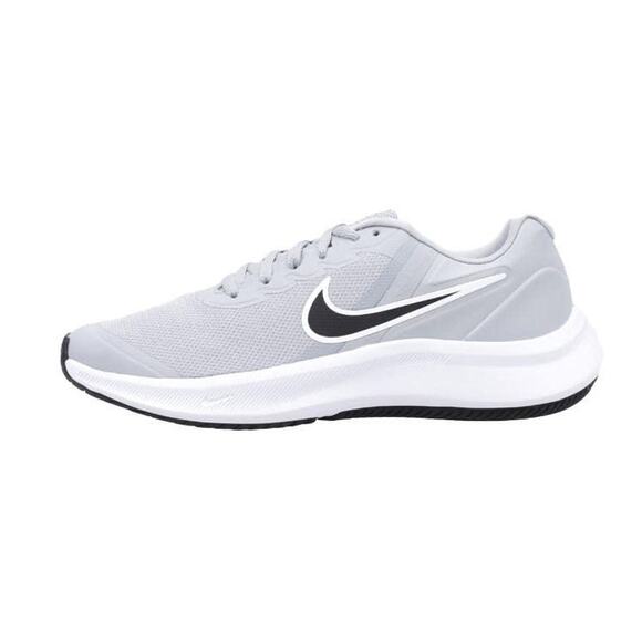NWT NIKE Unisex Kid's Running Shoes, Grey Lt Smoke Grey Black ,4 Big Kid/36 EU - Picture 1 of 6